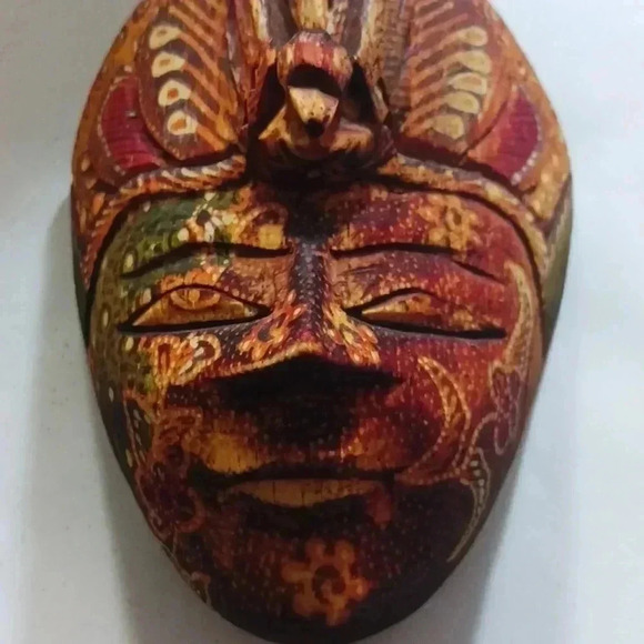 None Other - Vintage Indonesian Batik Topeng Mask..collectable choice..vintage piece.
